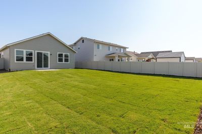 1446 W Dovefield St, House other with 3 bedrooms, 2 bathrooms and 2 parking in Meridian ID | Image 3