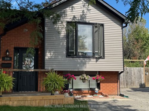 204 Medina Crt, Oshawa, ON, L1J7E1 | Card Image