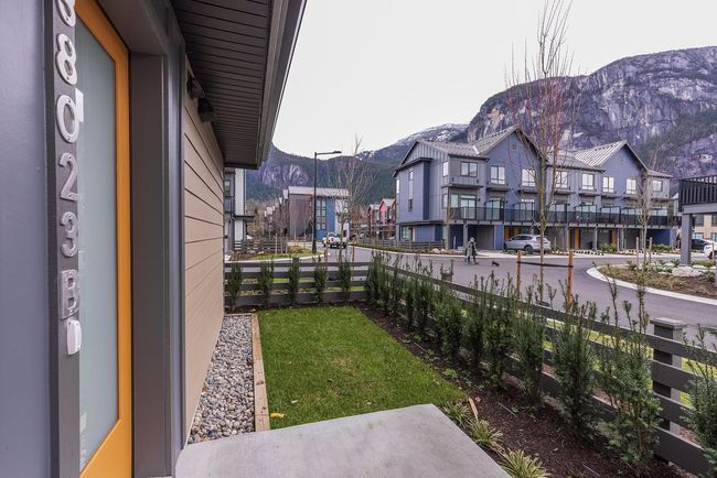 38023 Keel Way, Townhouse with 3 bedrooms, 3 bathrooms and 3 parking in Squamish BC | Image 39