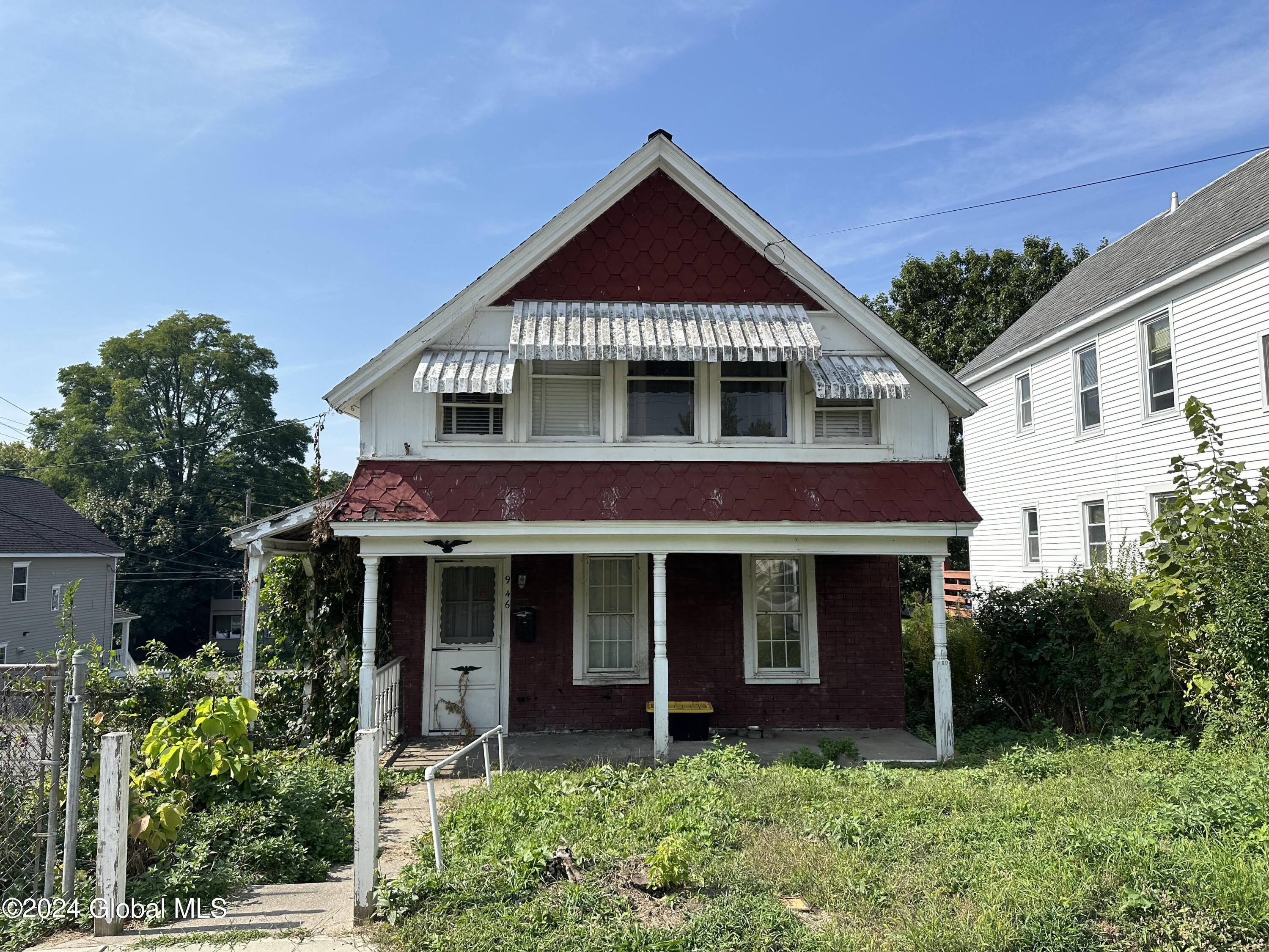 Davis Ter, Schenectady, NY 12303