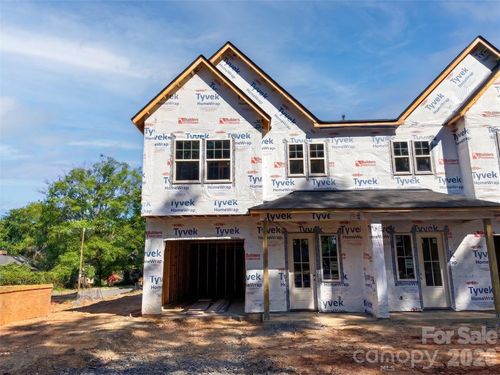 3926 Sarah Dr, Charlotte, NC, 28217-1624 | Card Image
