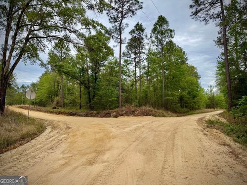 1310 Outlaw Grove Rd, Soperton, GA, 30457-6742 | Card Image