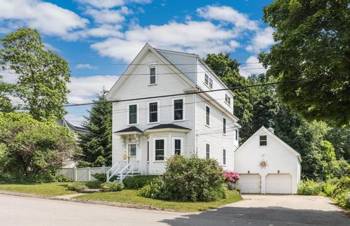 149 Cutts St, Portsmouth, NH, 03801-3523 | Card Image