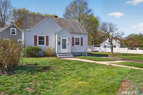 6 Welch St, Hamden, CT, 06514-4522 | Card Image