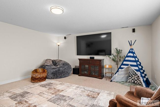 Family room/theatre room | Image 53
