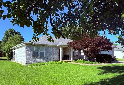1334 Cherokee Ct, Marshfield, MO, 65706-2373 | Card Image