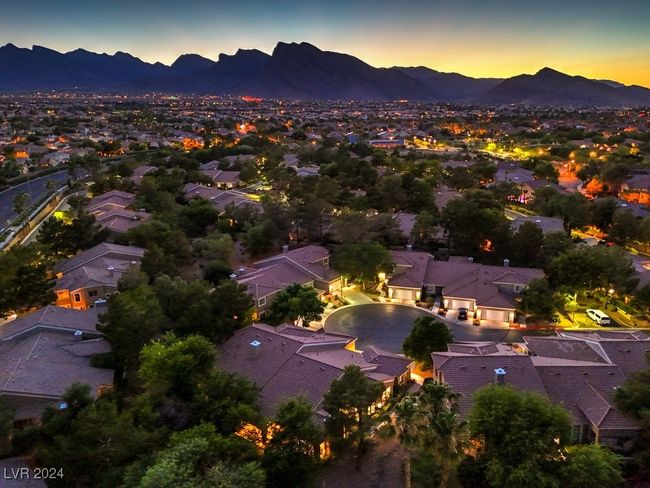 UNIT-101 - 1900 Summer Pine Ct, Townhouse with 3 bedrooms, 3 bathrooms and null parking in Las Vegas NV | Image 33