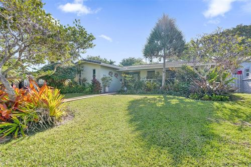 838 Johnson St, Hollywood, FL, 33019-1132 | Card Image