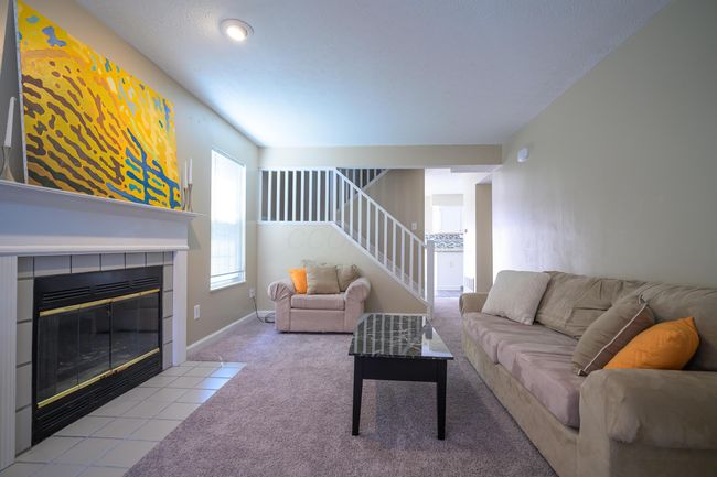 2D - 961 Philadelphia Dr, Condo with 3 bedrooms, 3 bathrooms and null parking in Westerville OH | Image 8