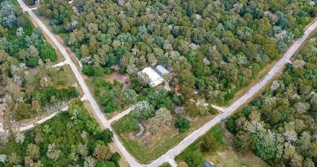 2184 Bear Bottom Dr, House other with 5 bedrooms, 4 bathrooms and 1 parking in Wharton TX | Image 36