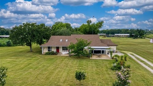 358 Easley Rd, Smithville, TX, 78957-2275 | Card Image