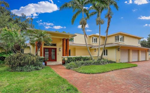 6000 2nd St S, SAINT PETERSBURG, FL, 33705-5406 | Card Image
