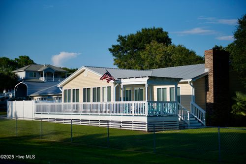 281 Rourks Landing Rd Se, Bolivia, NC, 28422-7715 | Card Image