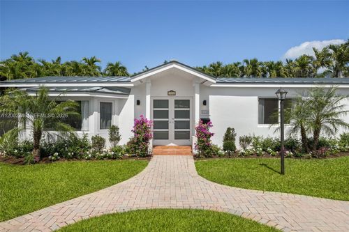 255 Ridgewood Rd, Key Biscayne, FL, 33149-1226 | Card Image