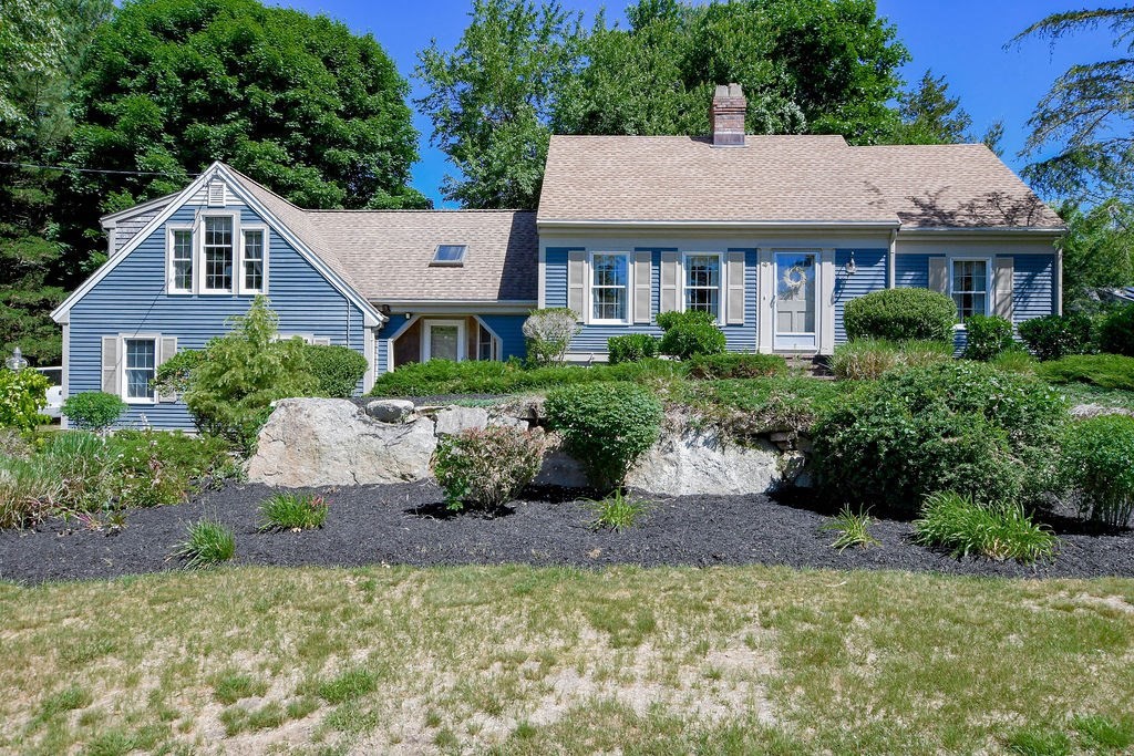 Acorn Ln, Mattapoisett, MA 02739