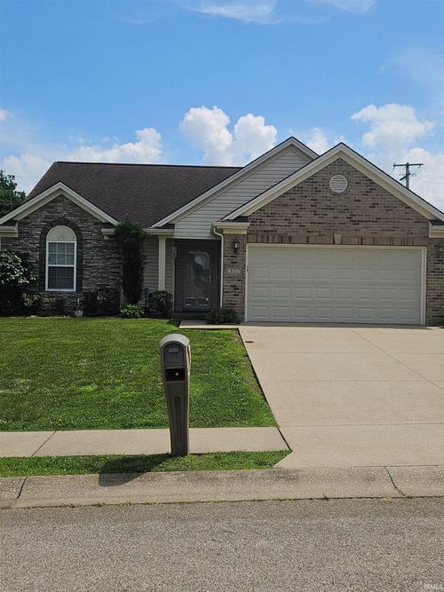 801 Criterion Way, Evansville, IN, 47711-2373 | Card Image