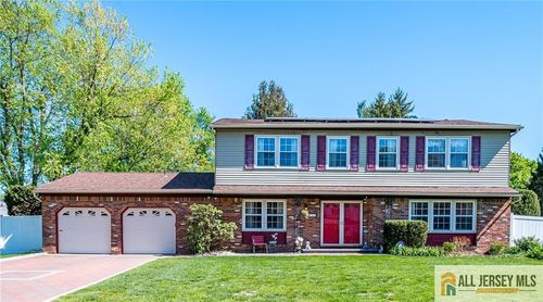 35 Groendyke Ln, Plainsboro, NJ, 08536-1411 | Card Image