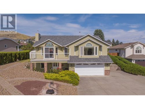 8841 Michael Dr, Coldstream, BC, V1B2P5 | Card Image