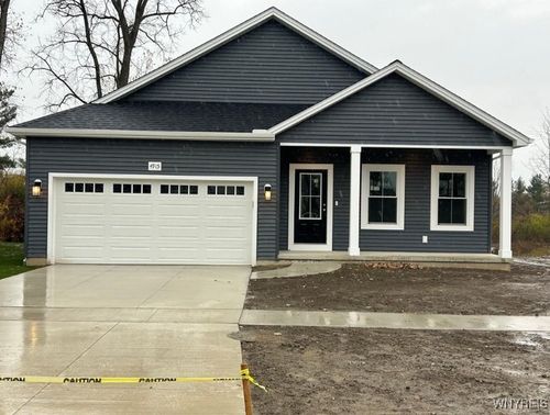 4915 Waterford Ln, Hamburg, NY, 14075-4079 | Card Image