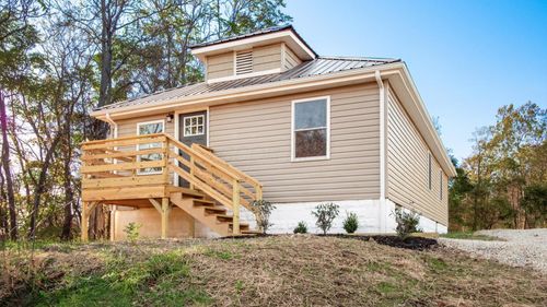 718 3rd St, Philo, OH, 43771-9708 | Card Image