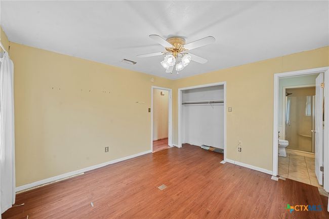 518 E Avenue G, House other with 3 bedrooms, 2 bathrooms and null parking in Rosebud TX | Image 11