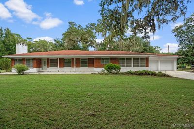 9722 E Lazy Oak Drive, House other with 4 bedrooms, 2 bathrooms and 4 parking in Floral City FL | Image 1