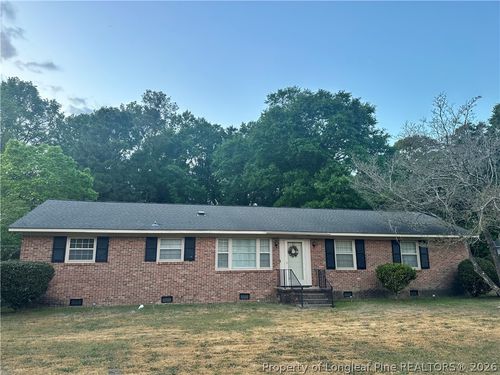 701 Mccaskill Ave, Maxton, NC, 28364-1921 | Card Image