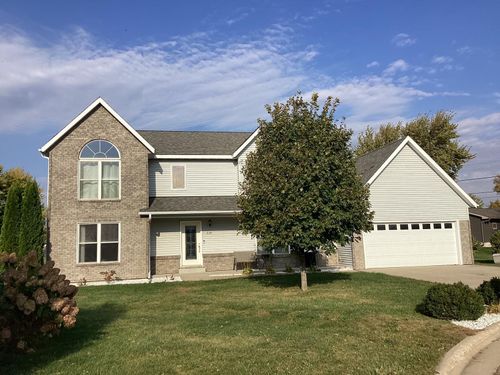 119 Hall Ln, Alden, MN, 56009-1031 | Card Image