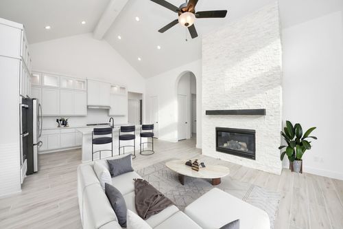 4622 Vaughan Way, Iowa Colony, TX, 77583-5489 | Card Image