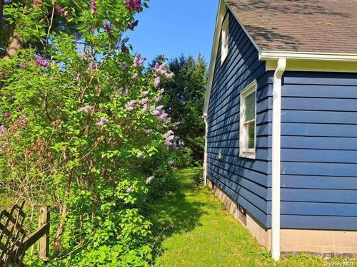 74 Campmeeting St, Sidney, NY, 13838-1337 | Card Image