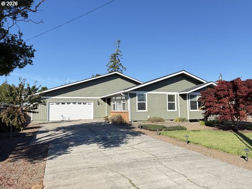 1145 8th St, Florence, OR, 97439 | Card Image