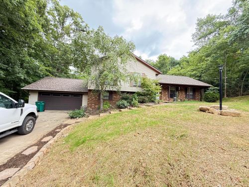 7902 Bittersweet Ct, Athens, OH, 45701-9712 | Card Image