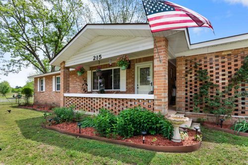 215 W Main St, Evening Shade, AR, 72532-9305 | Card Image