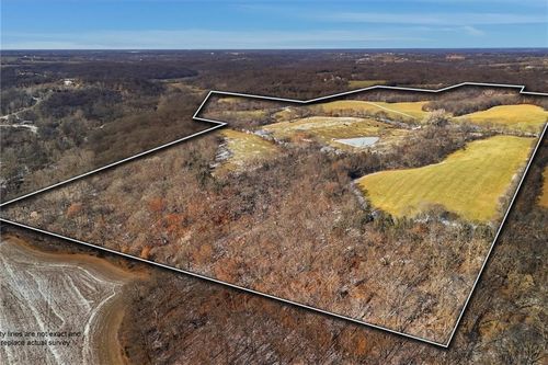 36131 W 130th St, Rayville, MO, 64084-8233 | Card Image