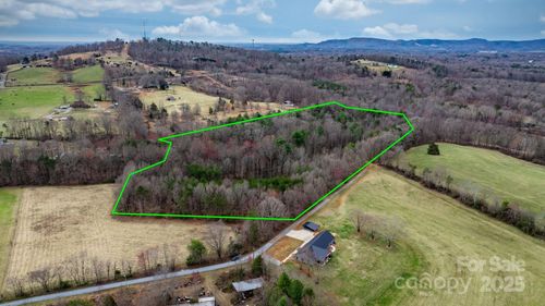 000 Black Oak Ridge Rd, Taylorsville, NC, 28681 | Card Image