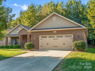 117 Taylors Creek Street, House other with 4 bedrooms, 3 bathrooms and null parking in Mount Holly NC | Image 3