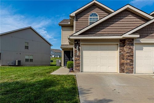 4316 Ne 83rd St, Kansas City, MO, 64119-4502 | Card Image