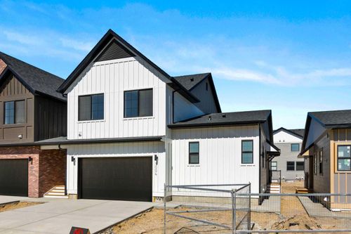1004-201 Cooperswood Green Sw, Airdrie, AB, T3B3Y6 | Card Image