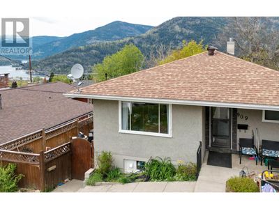 909 Innes St, House other with 3 bedrooms, 1 bathrooms and null parking in Nelson BC | Image 2