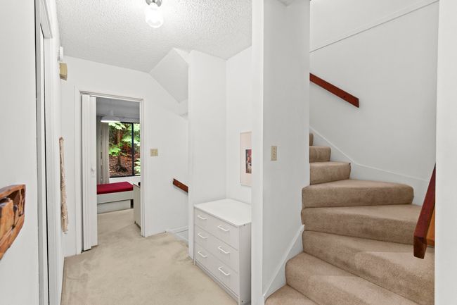 856 Frederick Rd, Townhouse with 4 bedrooms, 3 bathrooms and 2 parking in North Vancouver BC | Image 4