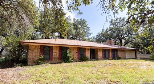 4118 Coughran Rd, Pleasanton, TX, 78064-4409 | Card Image