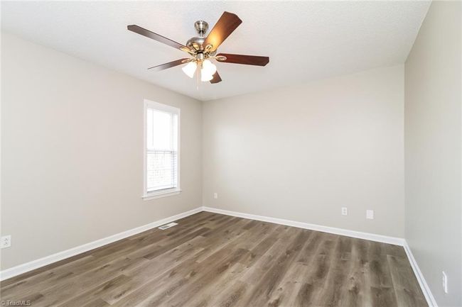 5051 Windsbury Ridge Rd, House other with 3 bedrooms, 3 bathrooms and null parking in Clemmons NC | Image 9