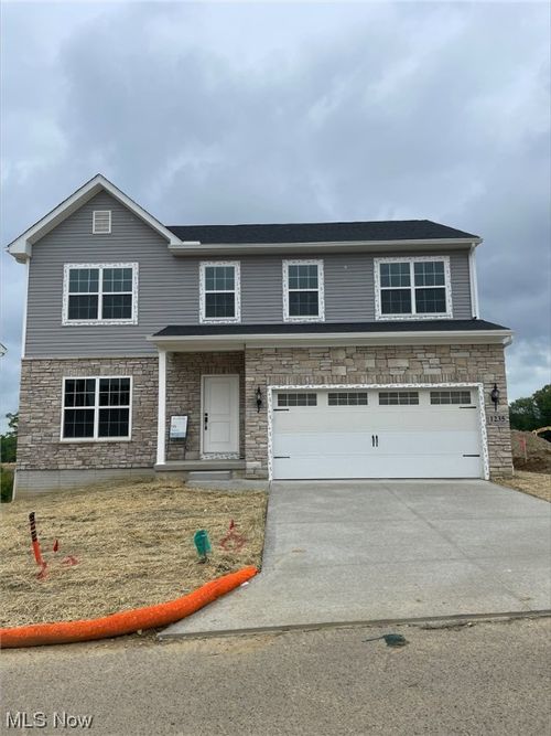 1235 Selena Grove, Green, OH, 44232 | Card Image