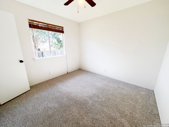 7914 Forest Cabin, House other with 3 bedrooms, 2 bathrooms and null parking in Live Oak TX | Image 15