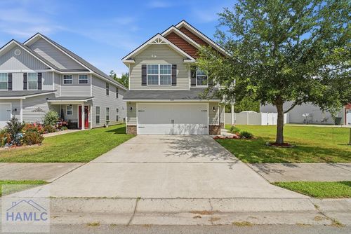 223 Grandview Dr, Hinesville, GA, 31313-2833 | Card Image