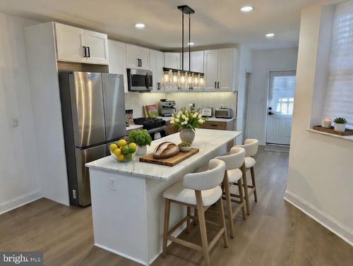 5632 Larchwood Ave, PHILADELPHIA, PA, 19143-1909 | Card Image