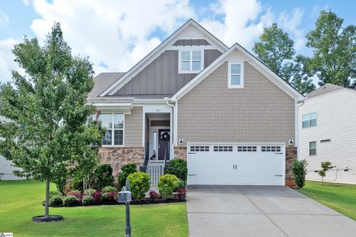 231 Double Crest Dr, Taylors, SC, 29687-4638 | Card Image
