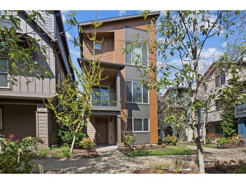 14323 Sw Burlwood Ln, Beaverton, OR, 97005-2392 | Card Image