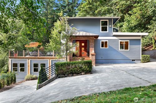 4034 Ne 195th St, Lake Forest Park, WA, 98155-2800 | Card Image