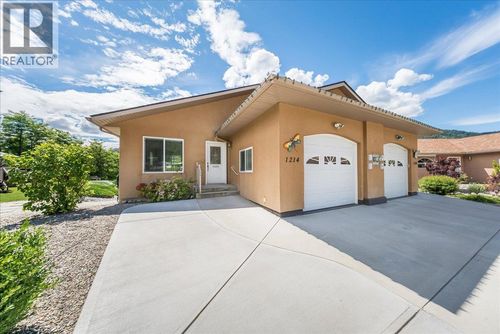1214 Heather Pl, Trail, BC, V1R4Y2 | Card Image